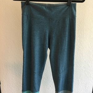 Outdoor Voices Blue 7/8 Dipped Leggings Size M